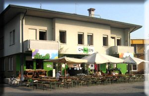 L'edificio del Buenaventura in Via Circonvallazione Ovest 23, Castelfranco Veneto